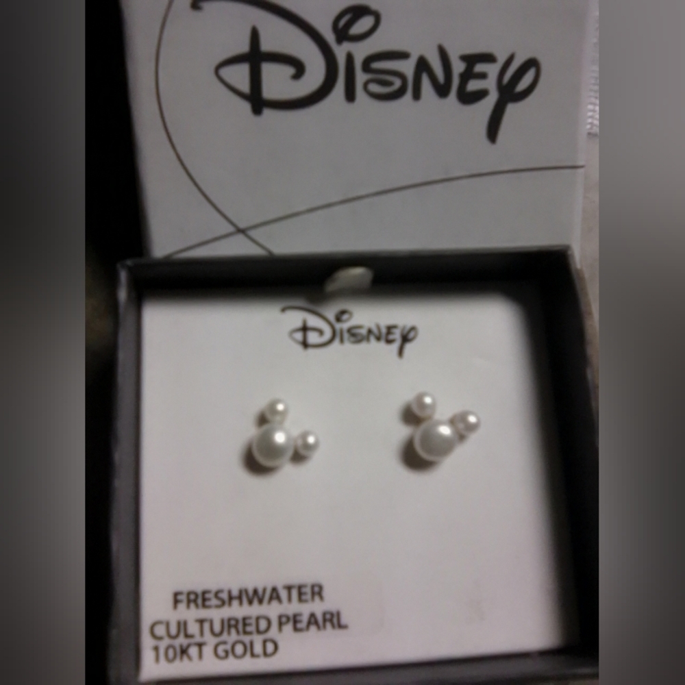 Disney White Pearl Mickey Earrings